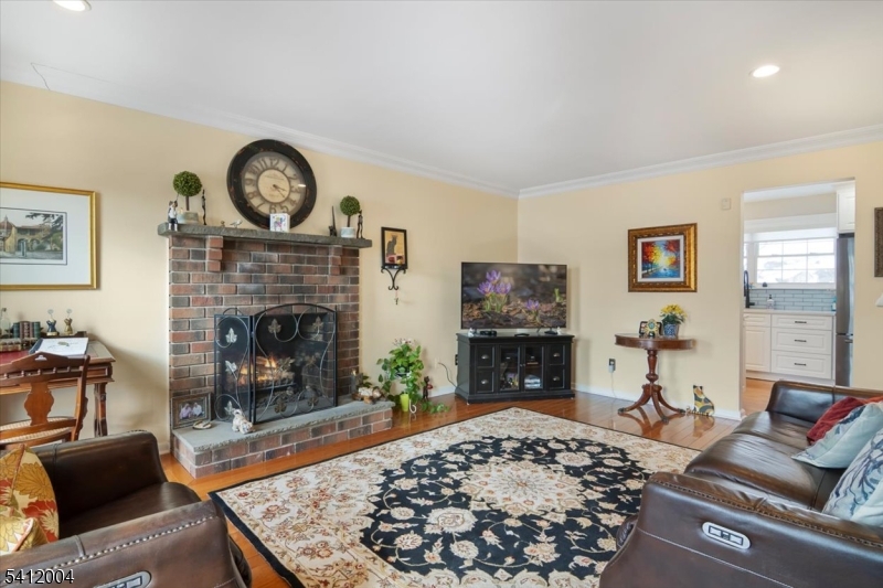 Manitou - Residential