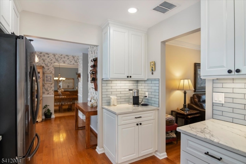 Manitou - Residential