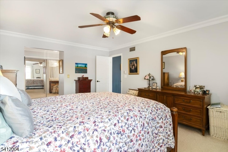 Manitou - Residential