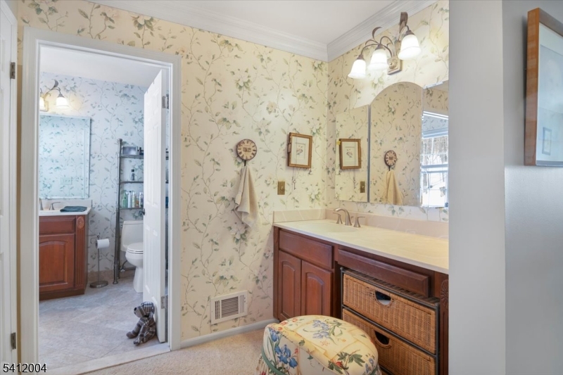 Manitou - Residential