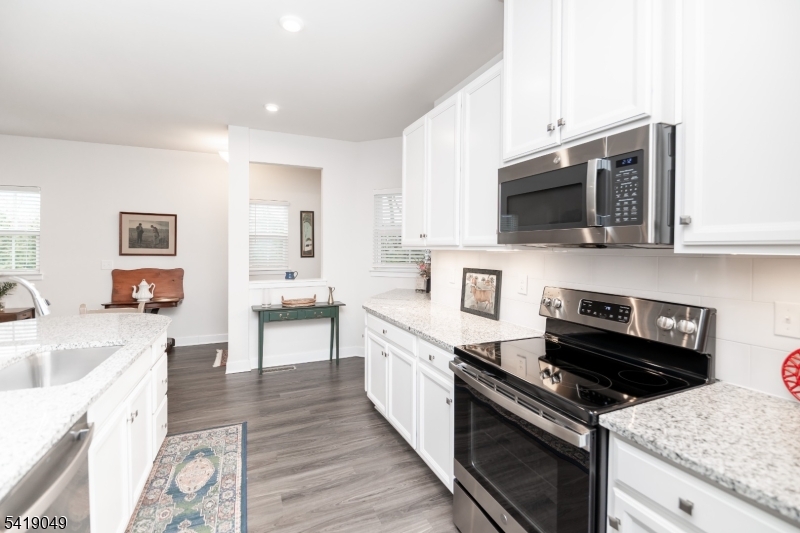 End Unit - Residential