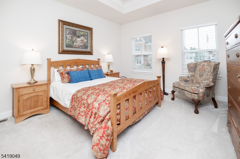 End Unit - Residential