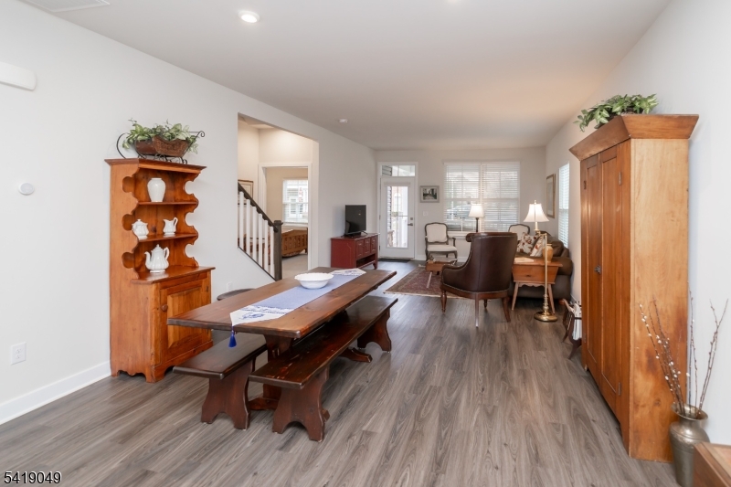 End Unit - Residential