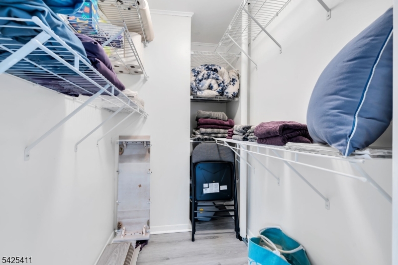 Lake Shawnee - Residential