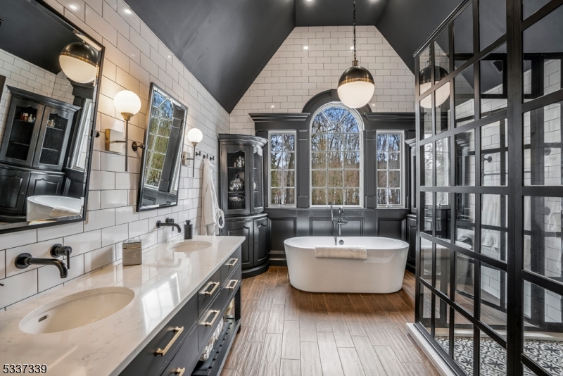 Stonehedge Estates - Residential