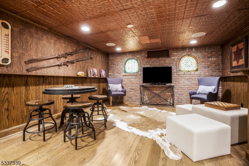 Stonehedge Estates - Residential