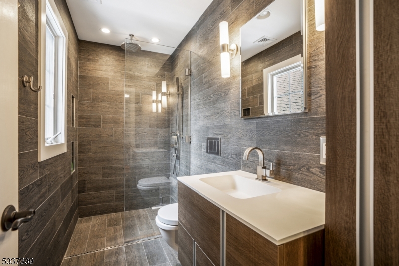 Stonehedge Estates - Residential