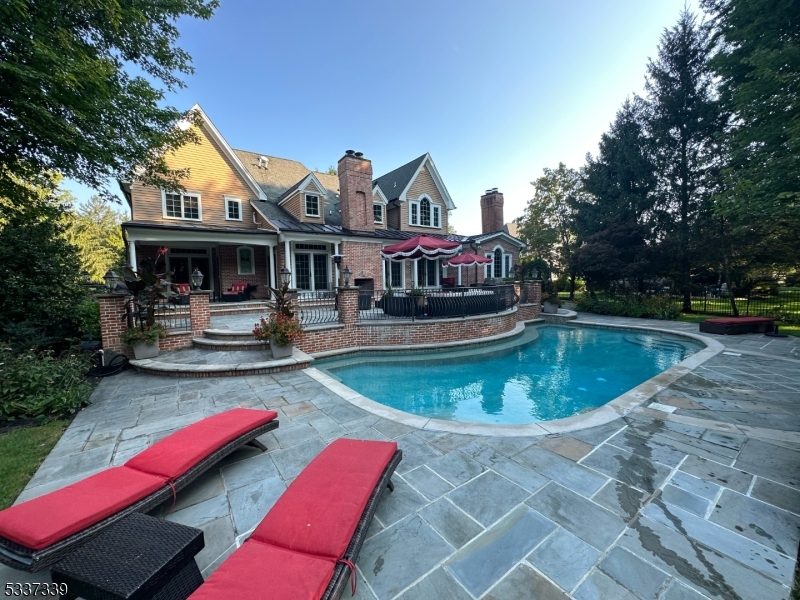 Stonehedge Estates - Residential