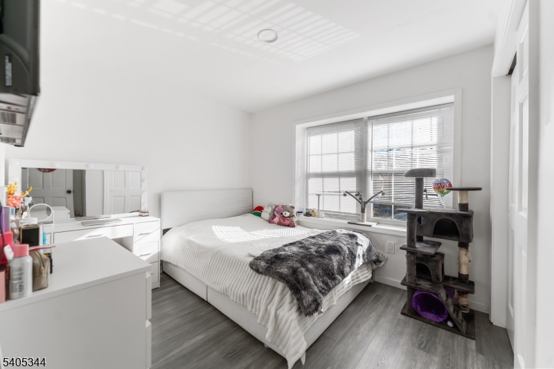 Ideal Mobile Home Park - Residential