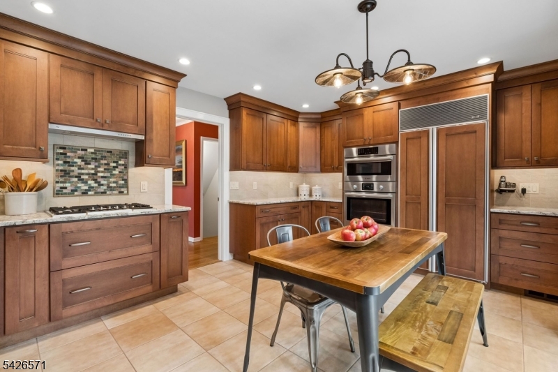 Tall Oaks - Residential