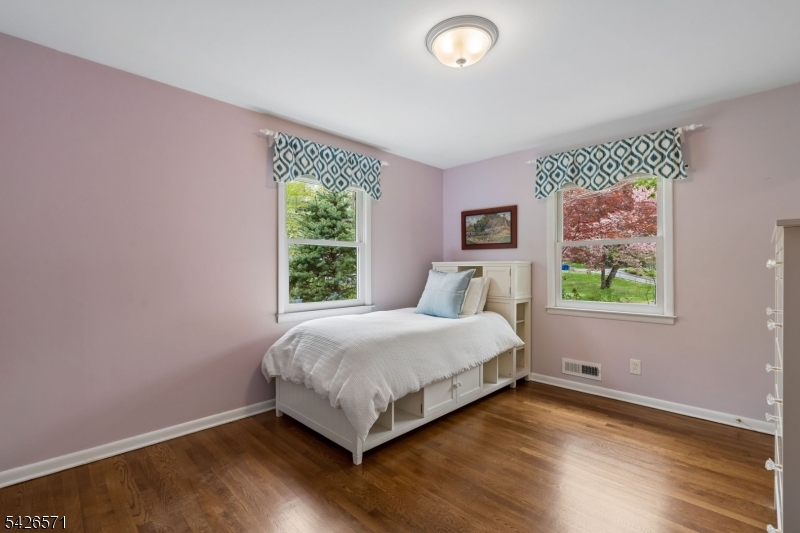Tall Oaks - Residential