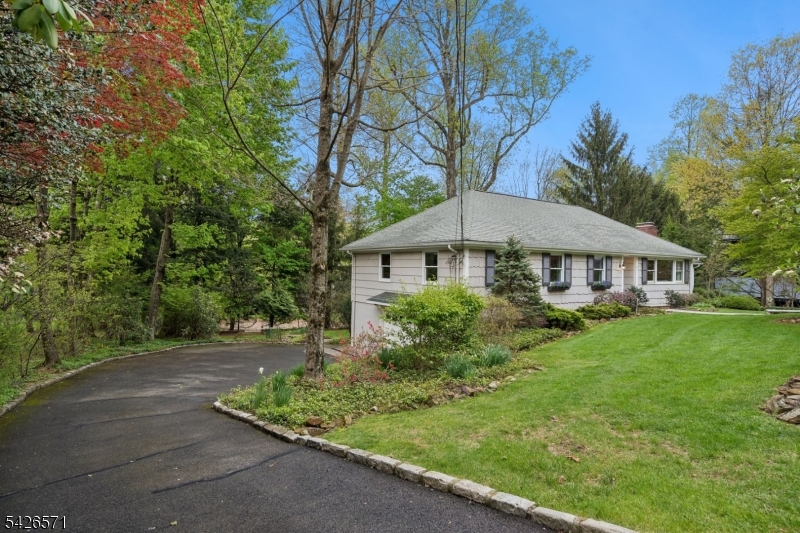 Tall Oaks - Residential