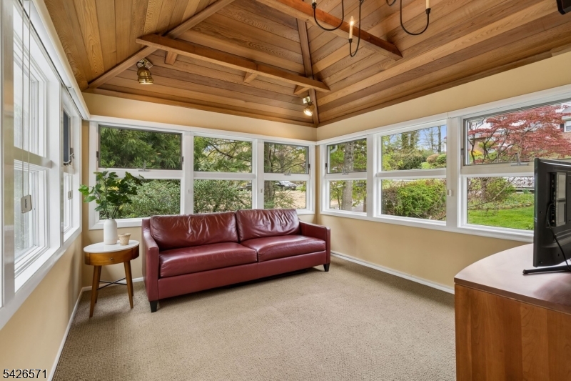 Tall Oaks - Residential