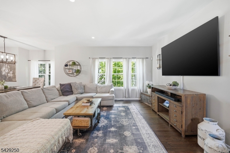 Oak Ridge - Residential