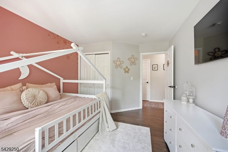 Oak Ridge - Residential