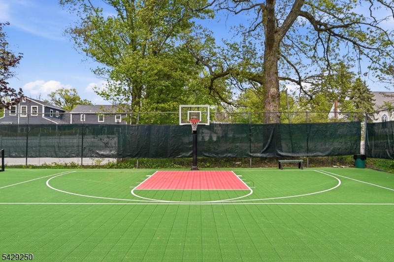 Oak Ridge - Residential