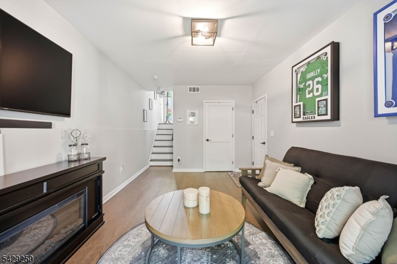 Oak Ridge - Residential