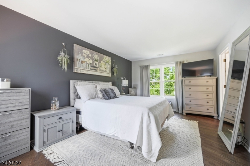 Oak Ridge - Residential