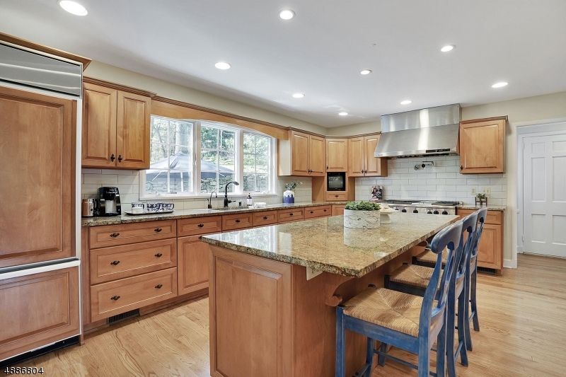 FAIRFIELD - Residential