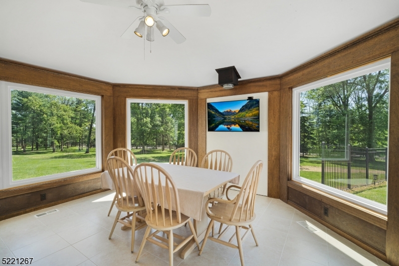 New Vernon - Residential