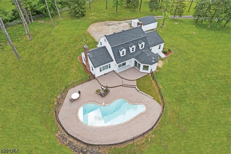 New Vernon - Residential