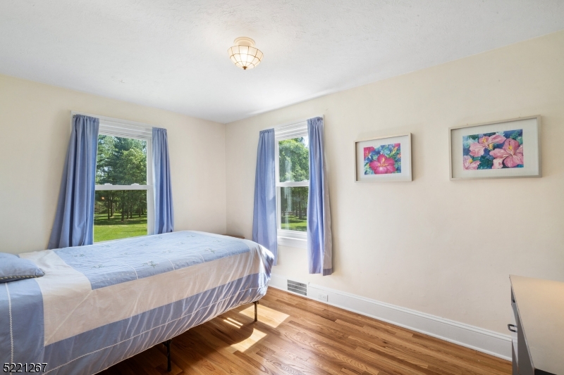 New Vernon - Residential