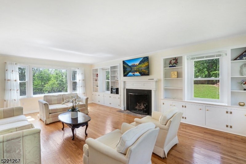 New Vernon - Residential