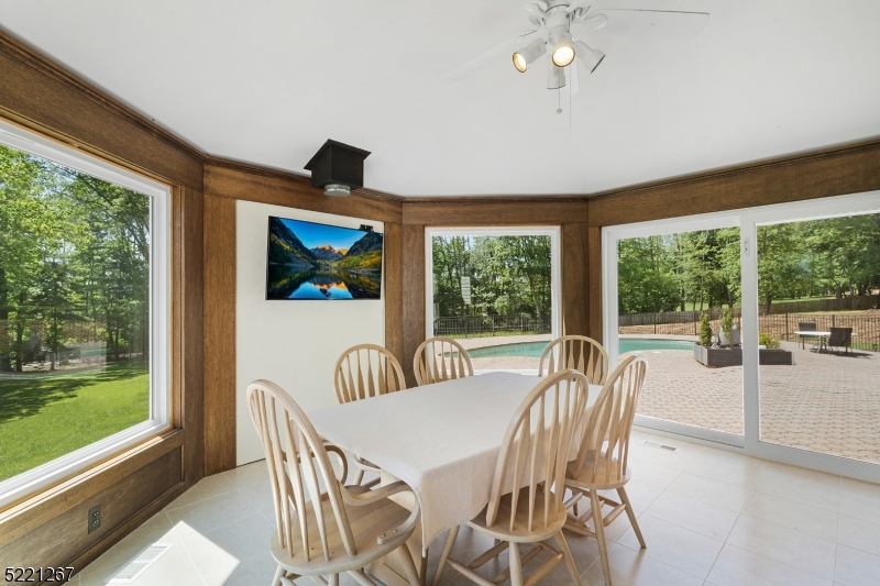 New Vernon - Residential