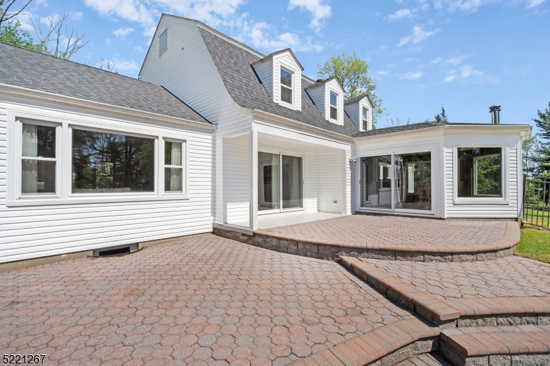 New Vernon - Residential