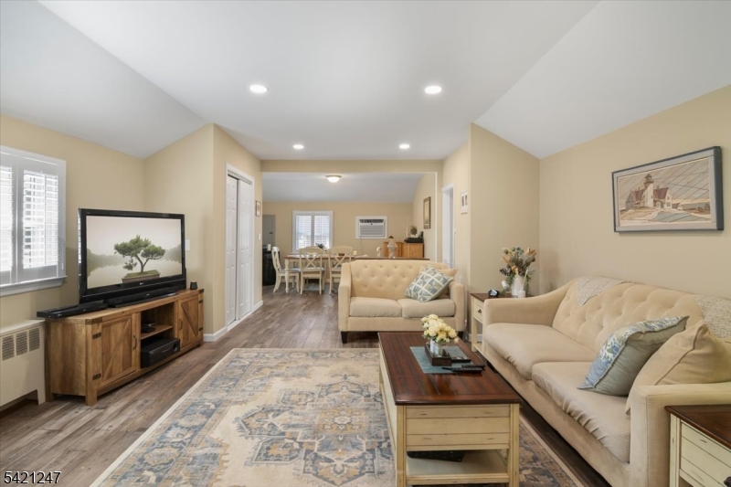 Lake Parsippany - Residential