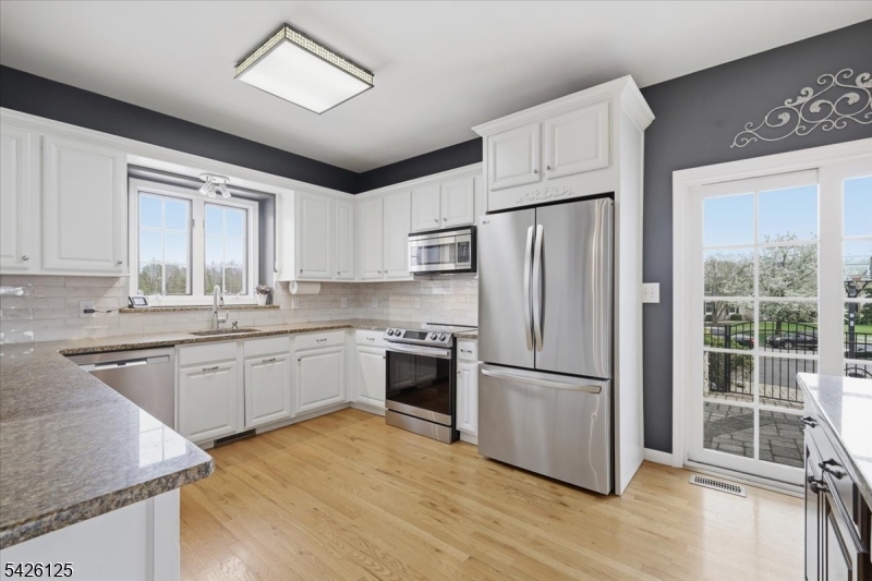 Holland Brook Farms - Residential