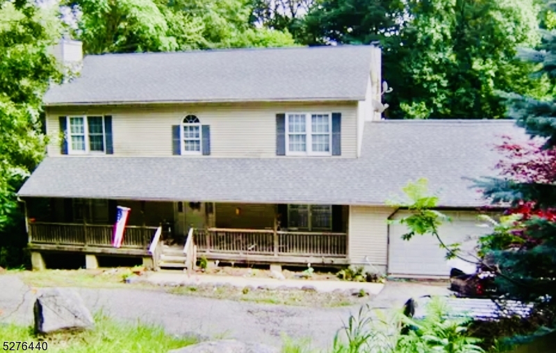 LAKE PANORAMA - Residential