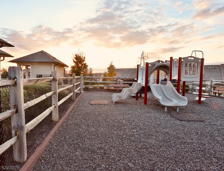 Hunterdon Creekside - Residential