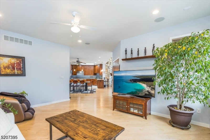 Cedar Lake - Residential