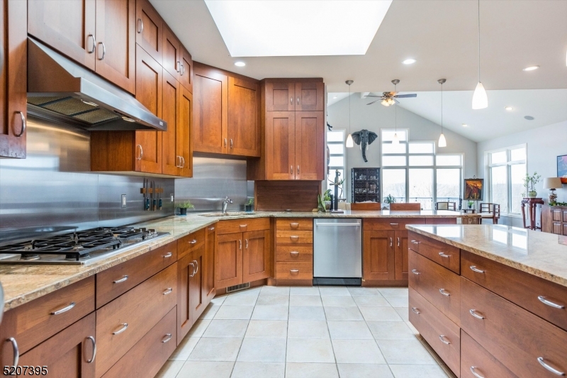 Cedar Lake - Residential