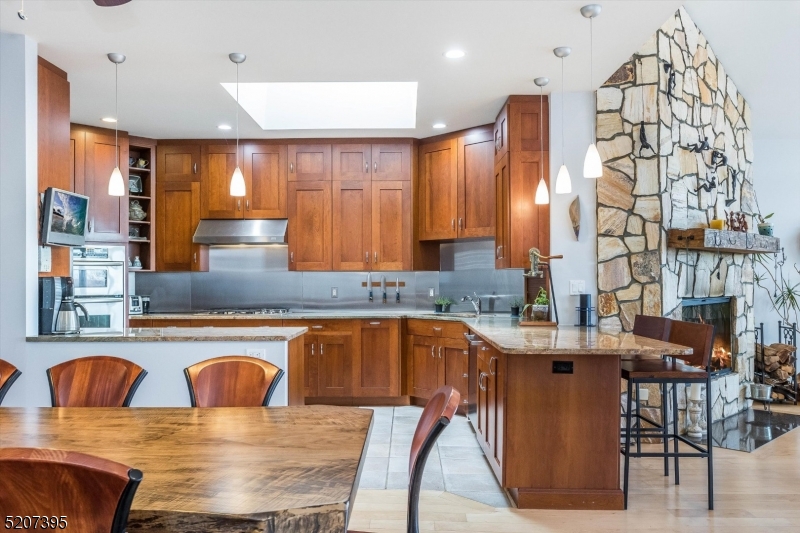 Cedar Lake - Residential