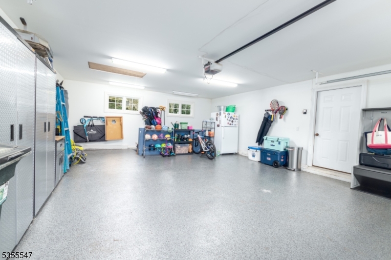 Rolling Hill - Residential