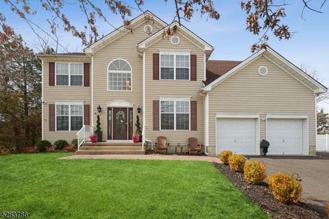 3 Cabin Brook Cres, Manchester Twp., NJ 08759 - #: 3898278