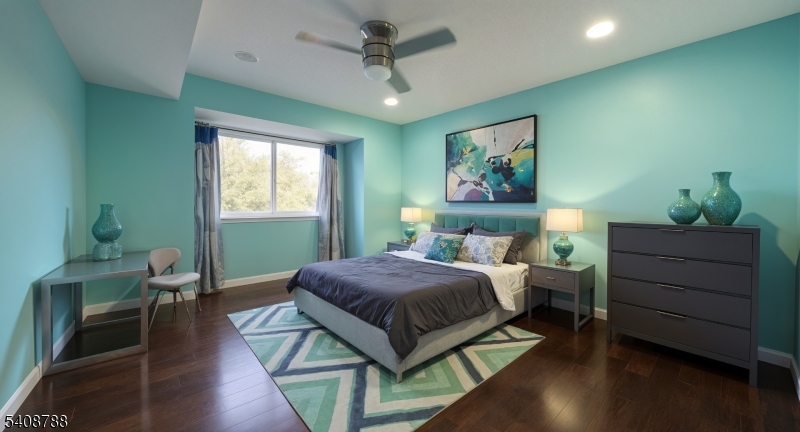 Edison Glen Condominiums - Residential