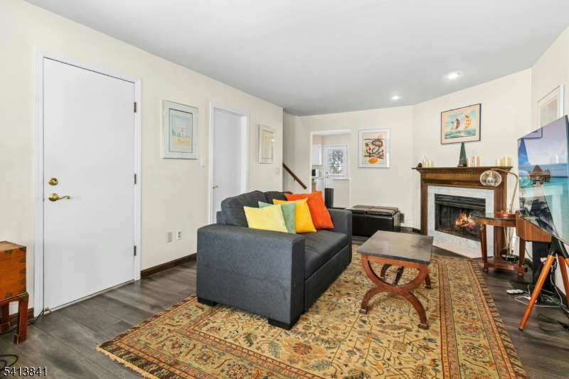 Oak Ridge Manor -UNIT 6 - Residential