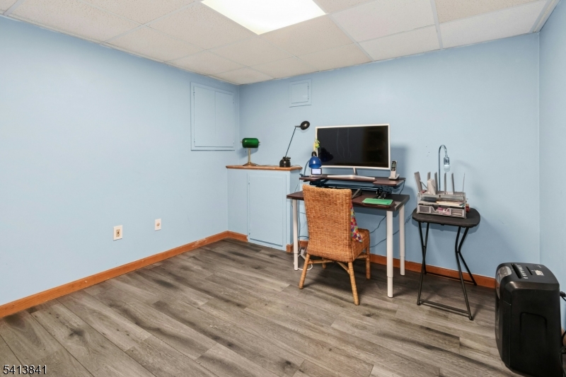 Oak Ridge Manor -UNIT 6 - Residential