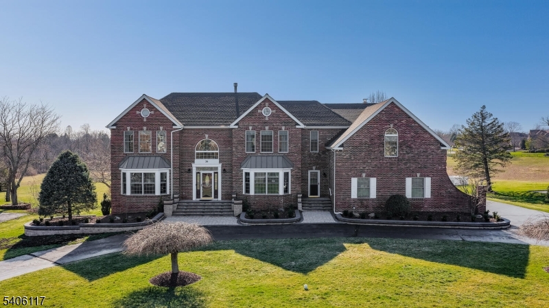 Steeple Chase Manor - Residential