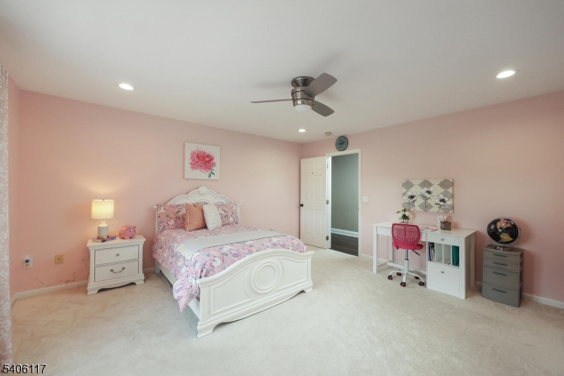 Steeple Chase Manor - Residential