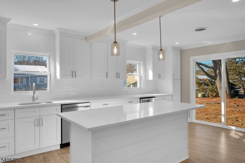 Silver Ridge Park West - Residential