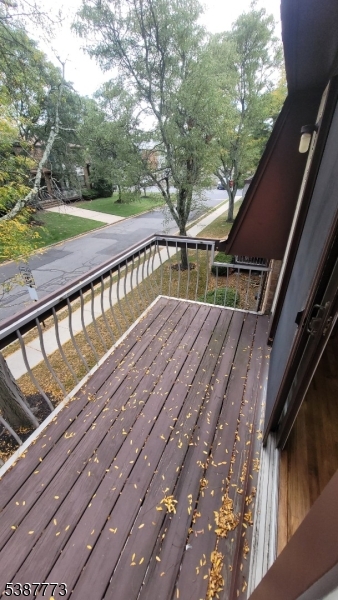 Oaks at North Brunswick - Residential