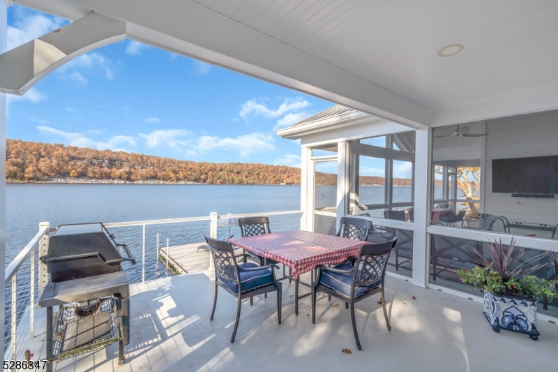 Green Pond - Residential