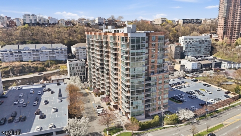 One Hudson Park - Residential