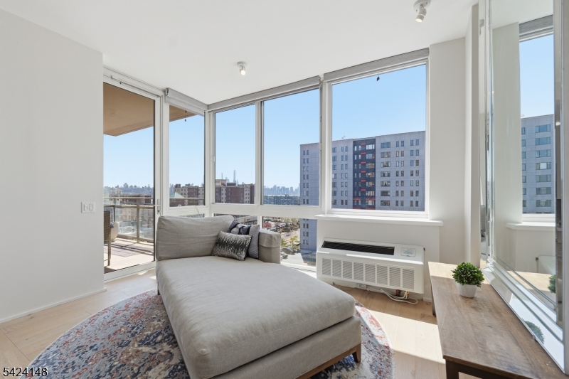One Hudson Park - Residential