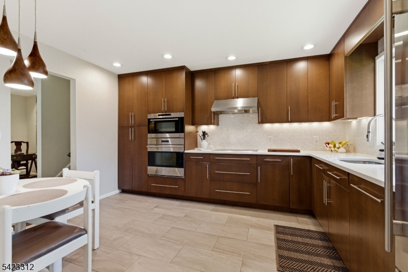 White Meadow Lake - Residential