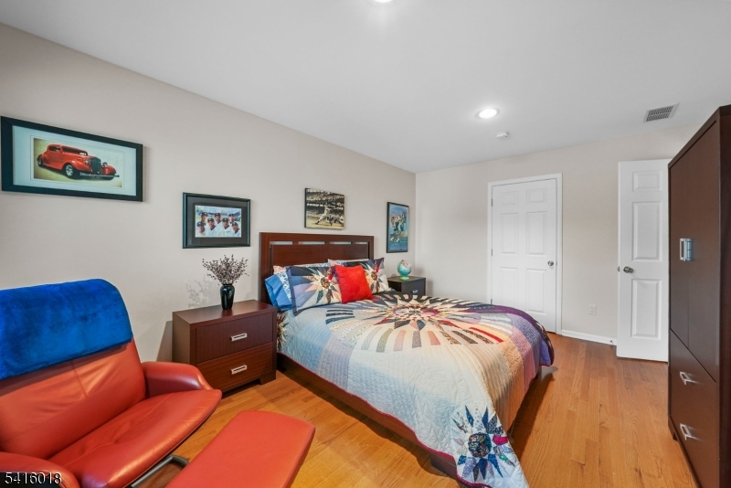 Longview - Residential